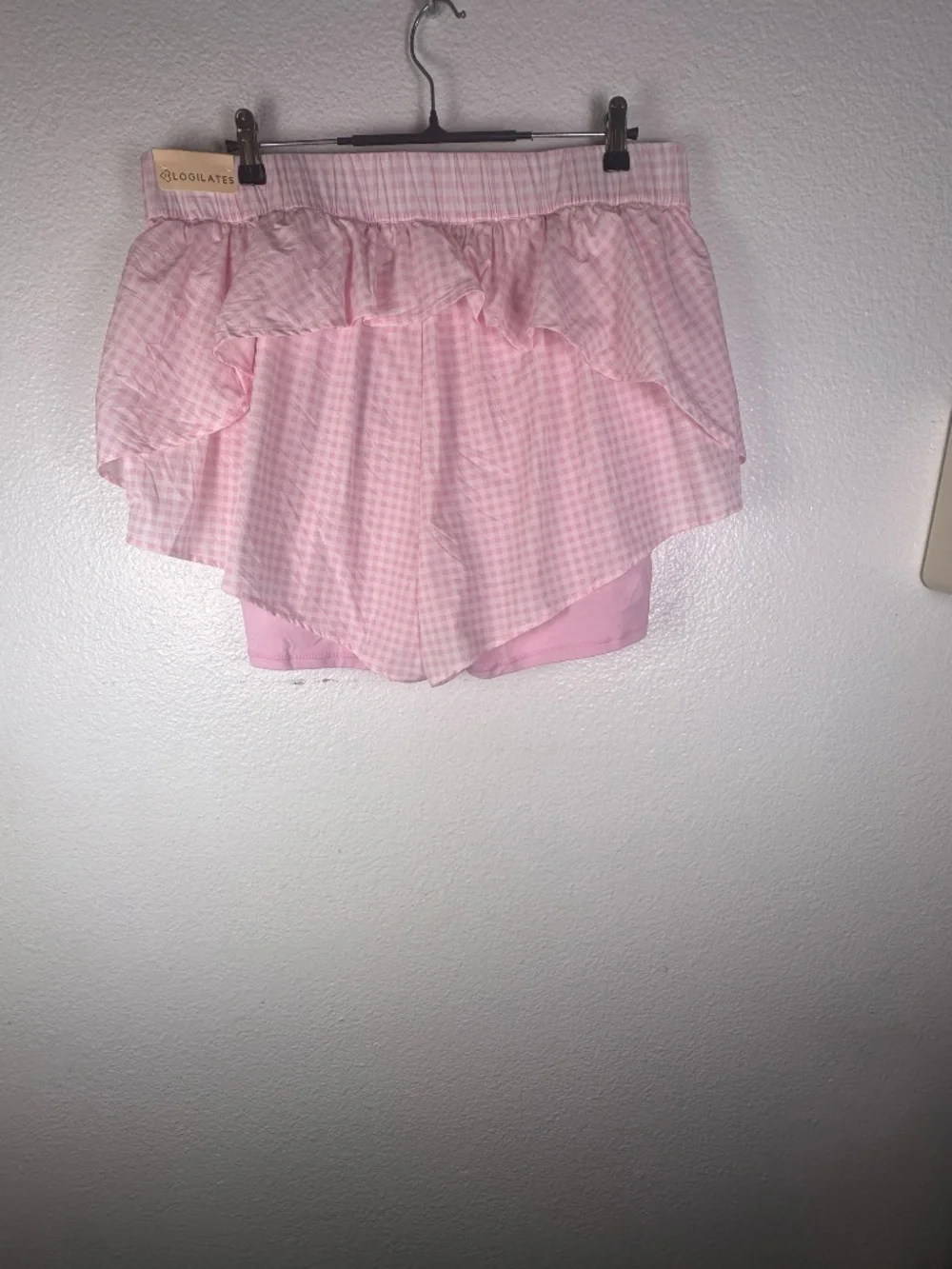 Blogilates Women's Light Pink Layered Ruffle Shorts. Sz 1X.